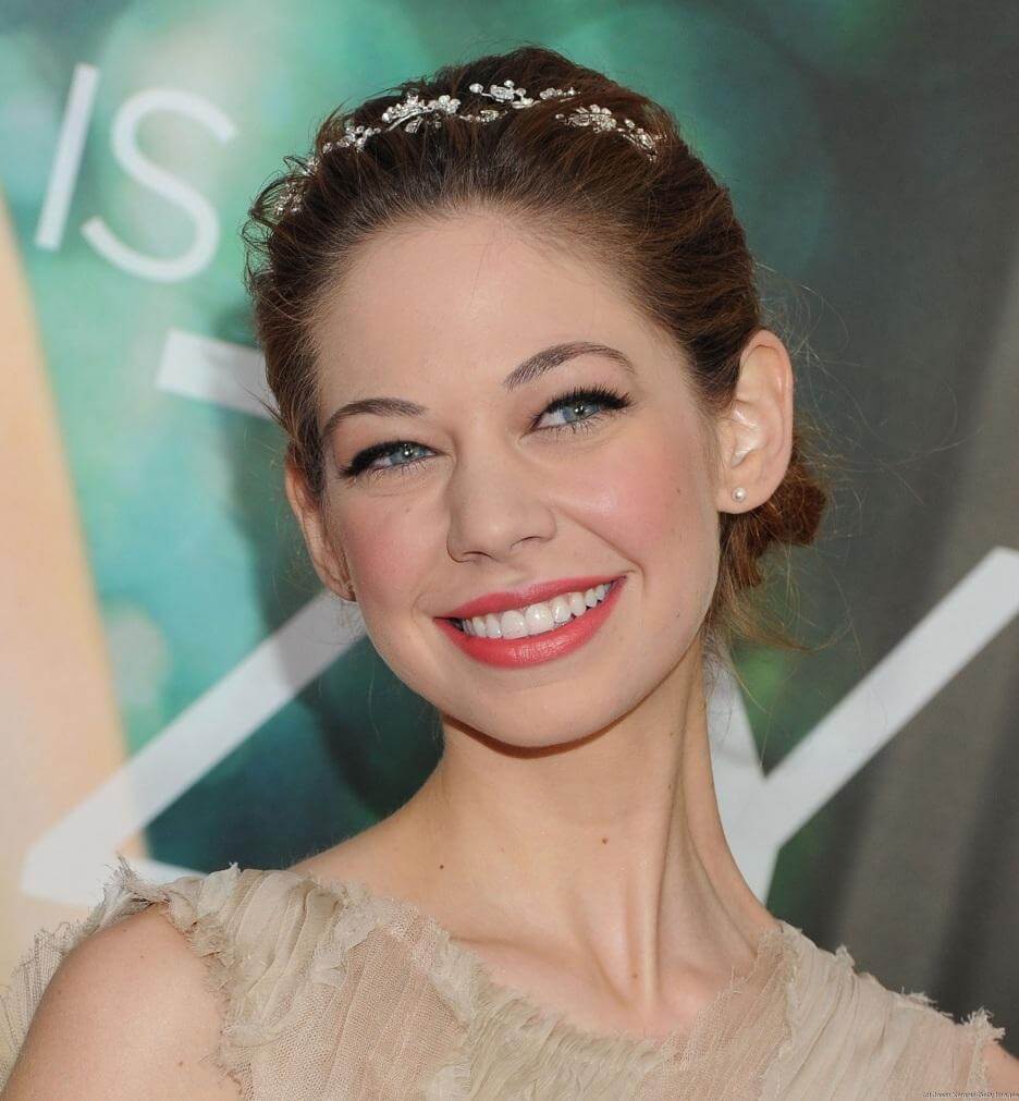 Analeigh Tipton Biography • American Actress And Model