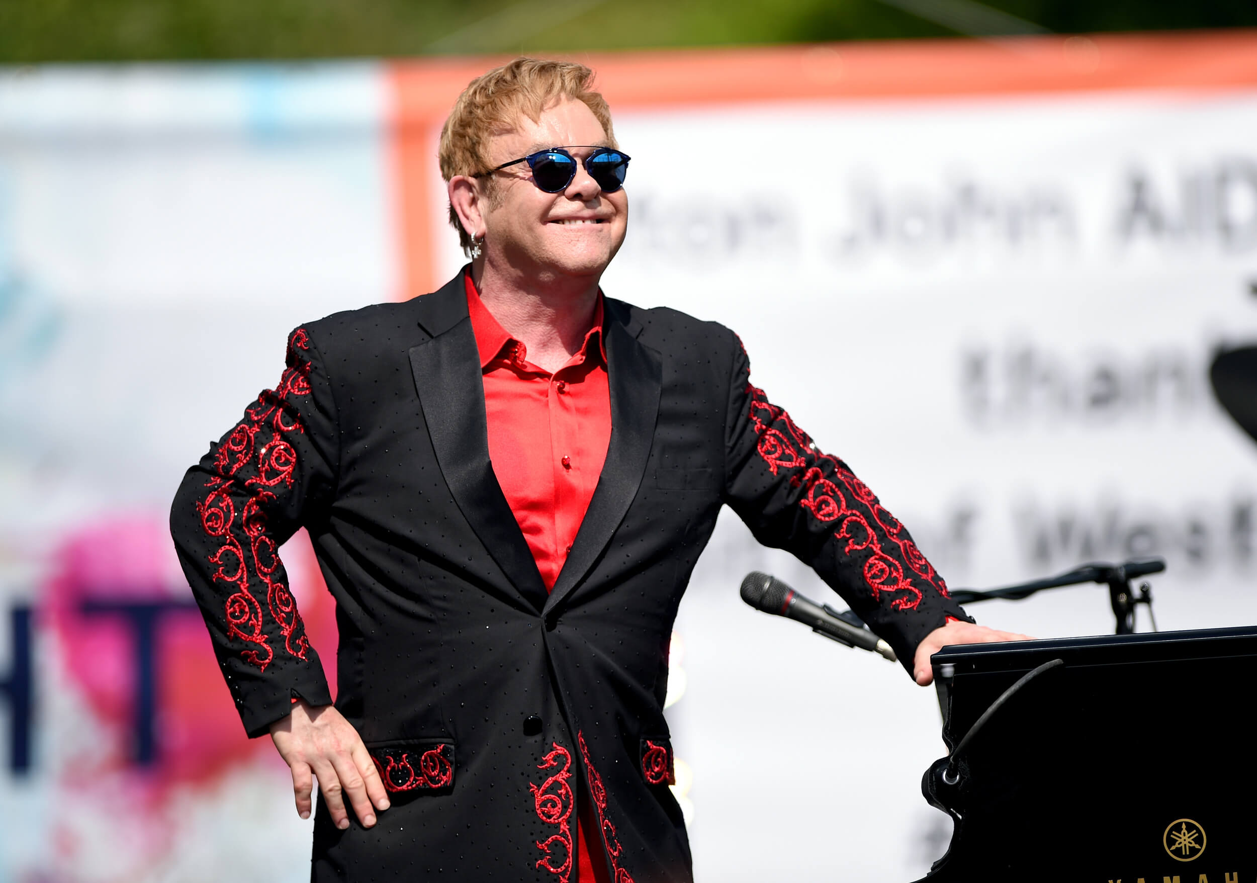 Elton John Biography • Sir Elton Hercules John CBE • British Musician