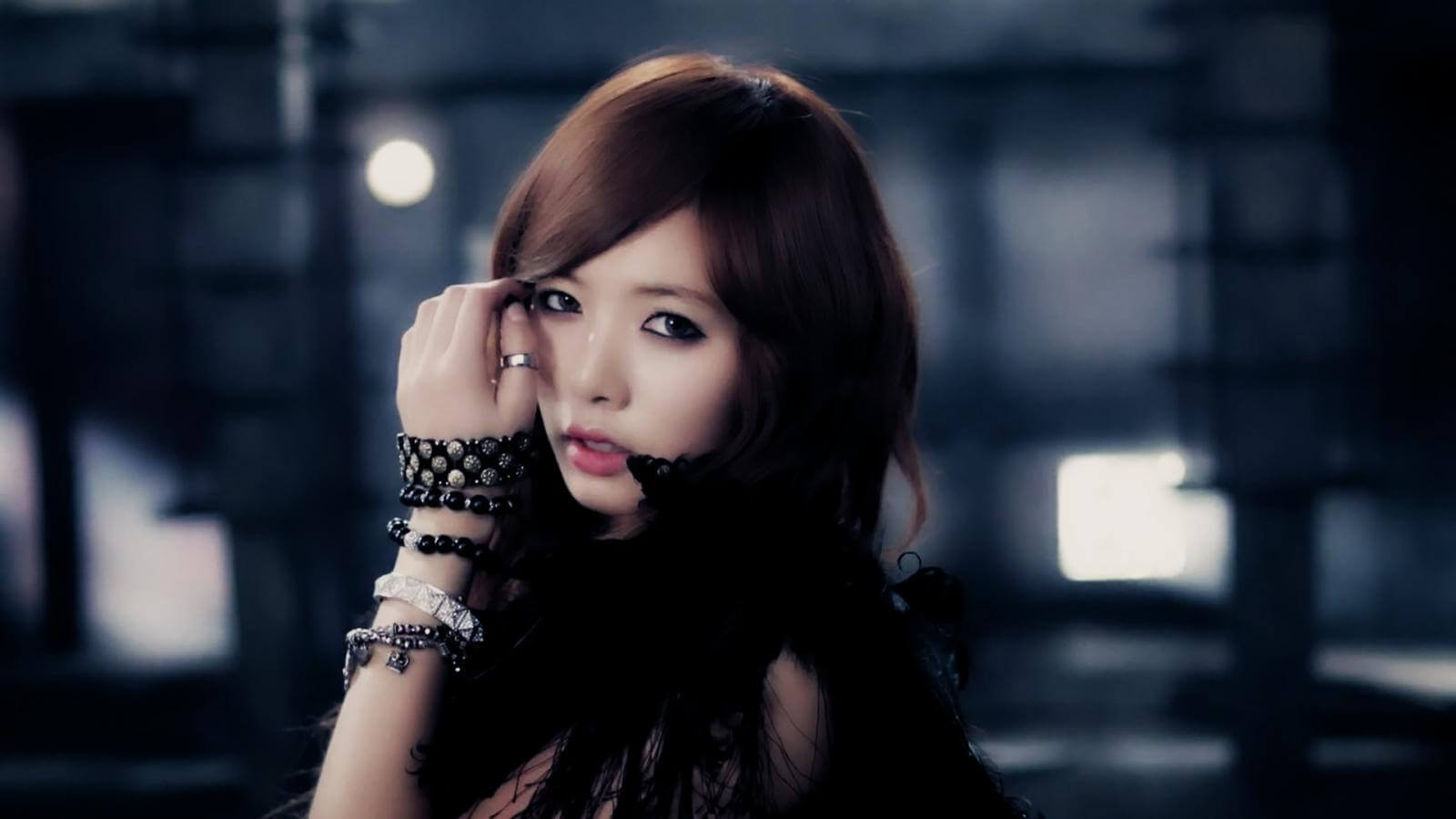 Kim Hyuna Biography Singer Profile