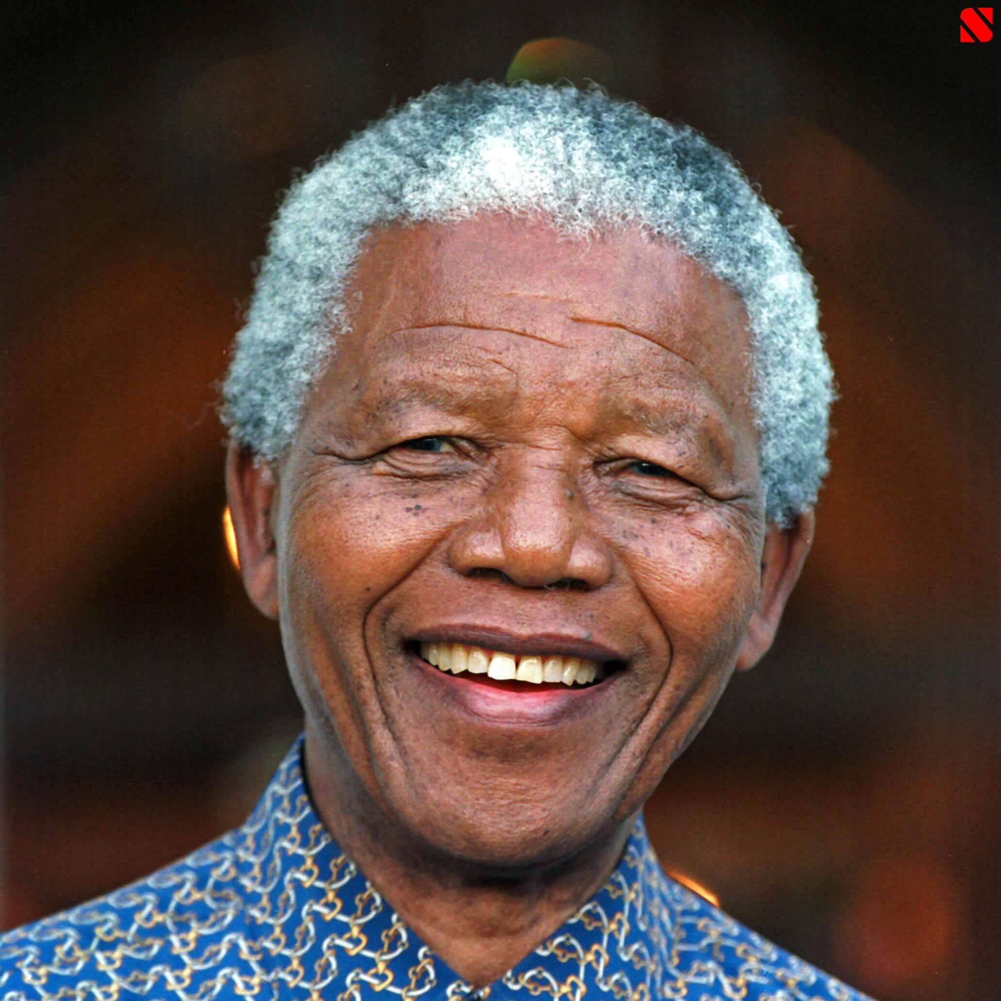 what is a short biography about nelson mandela